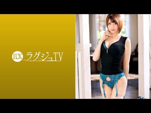 酒店浴室摄像头偷拍两个模特身材高颜值美乳美女互相搓澡